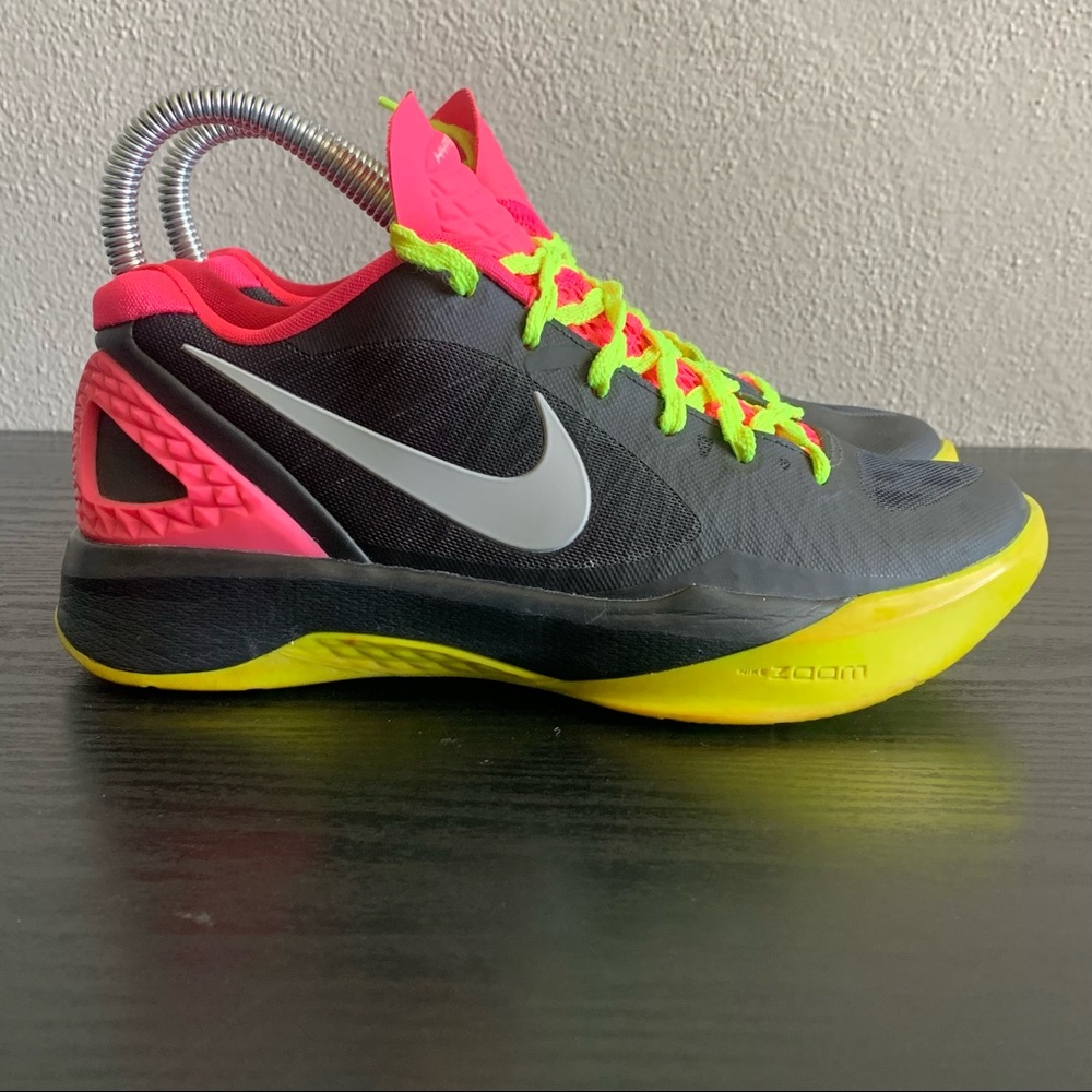 Nike Zoom Volley Hyperspike Volleyball Sneakers
